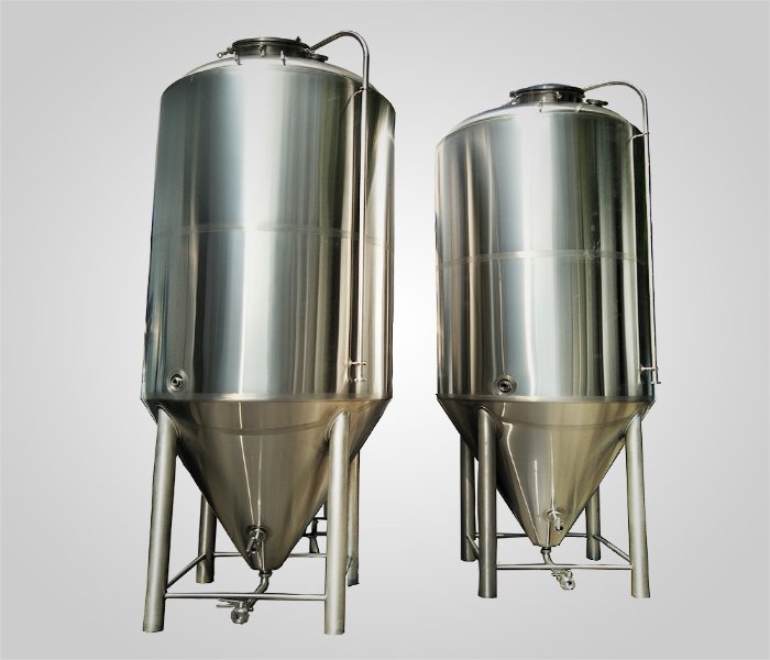 <b>Cuve de fermentation conique à simple paroi de 35 bbl</b>